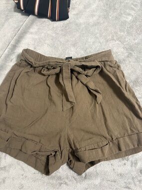 SHEIN Olive High-Waist Tie-Front Women’s Shorts